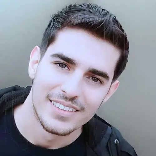 کاور آهنگ پروانه نیم بو خور بنالینم از امیر شریف