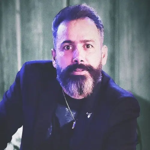 کاور آهنگ سکوت شویلم از محمدرضا حاصلی