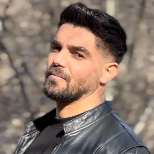 کاور آهنگ فاز عاشقی از فریدون غریبه 