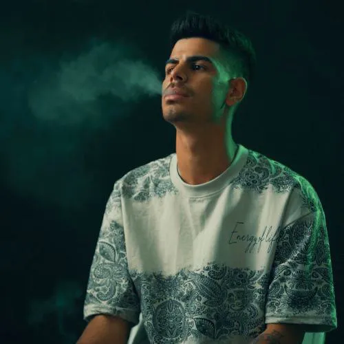 کاور آهنگ سیکاری با صدای حسام حیدری